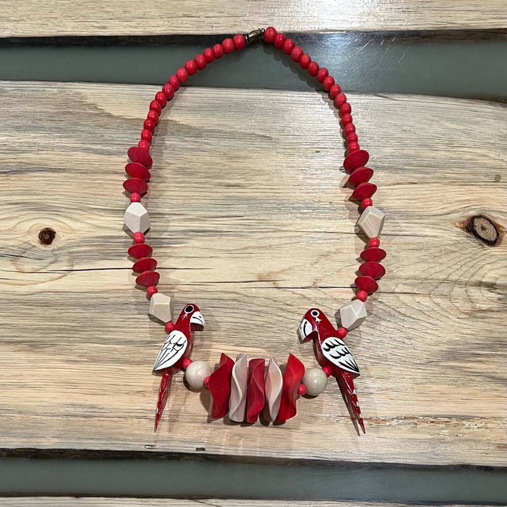 Vintage Wooden Bead Macaw Necklace With Screw Closure